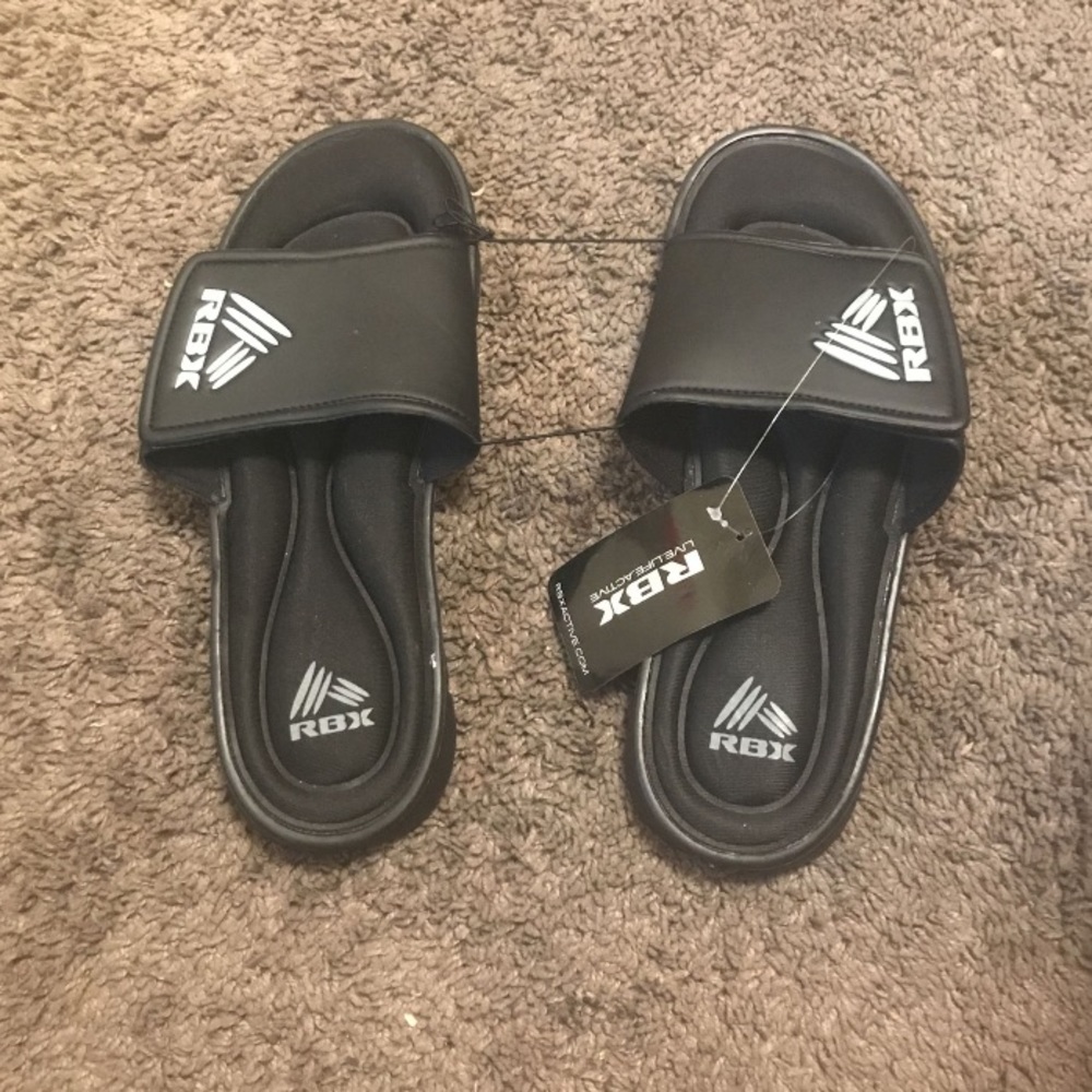 Sandals /slides